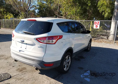 2014 Ford Escape Se z USA, uszkodzony, nr VIN 1FMCU0GX4EUC69103